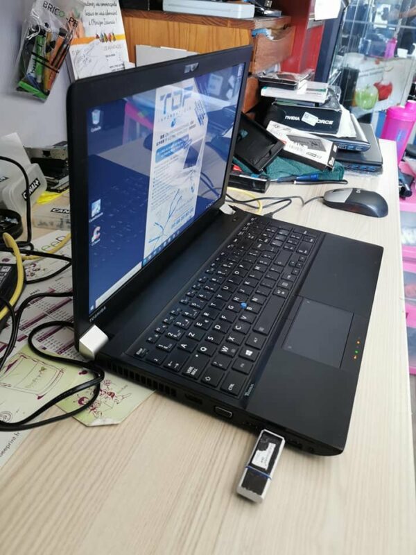 Toshiba tecra A50 15,6 pouces reconditionné – Image 4