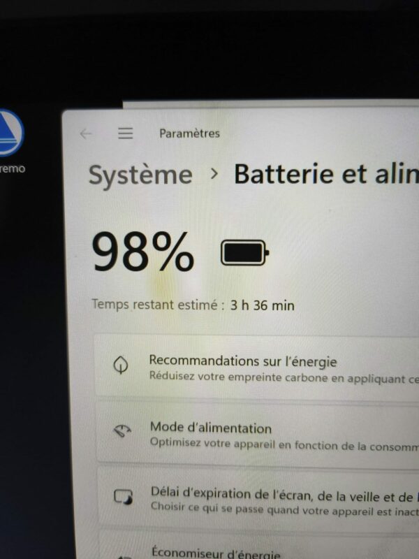 Ordinateur portable Lenovo Yoga L380  tactile de 14 pouces reconditionné – Image 7