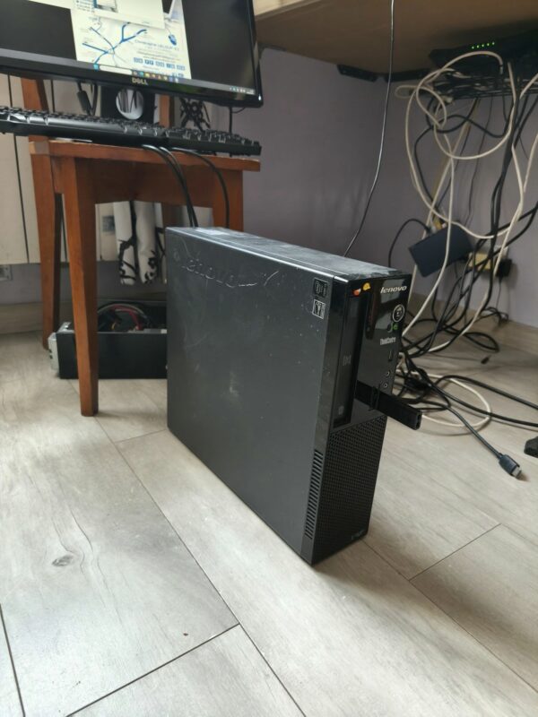 Tour plate de bureautique Lenovo thinkcentre E73 reconditionné – Image 4