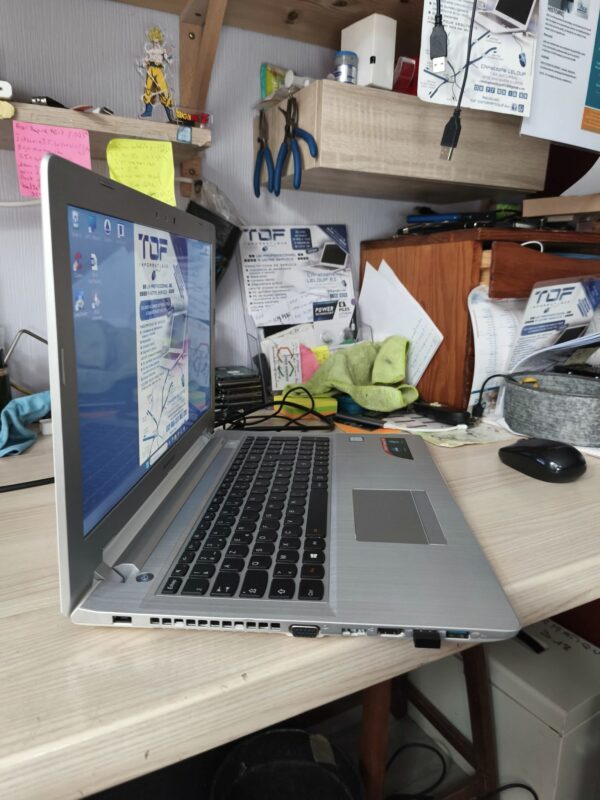 Ordinateur portable Lenovo IdeaPad 500 Blanc – 15,6 pouces - reconditionné – Image 4