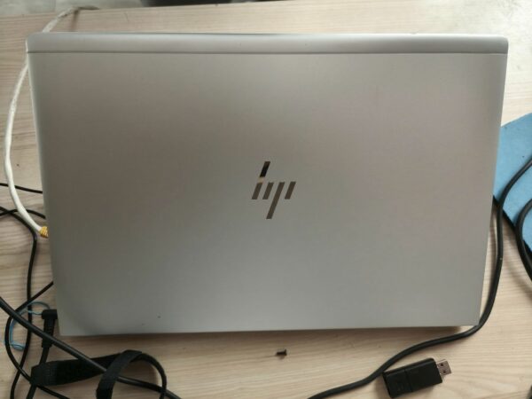 Ordinateur portable HP EliteBook 755 G5 de 15,6 pouces reconditionné – Image 9