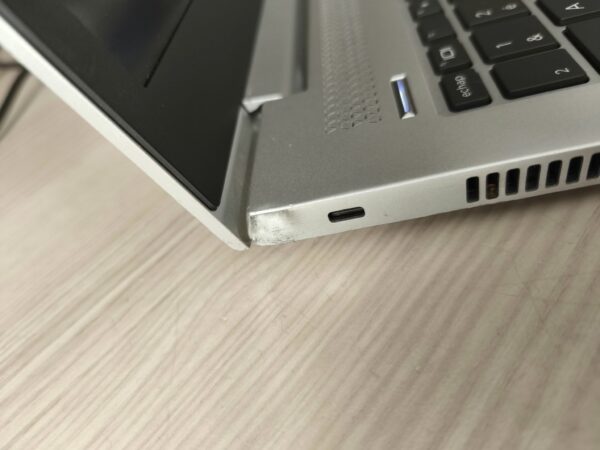 Ordinateur portable HP EliteBook 755 G5 de 15,6 pouces reconditionné – Image 10