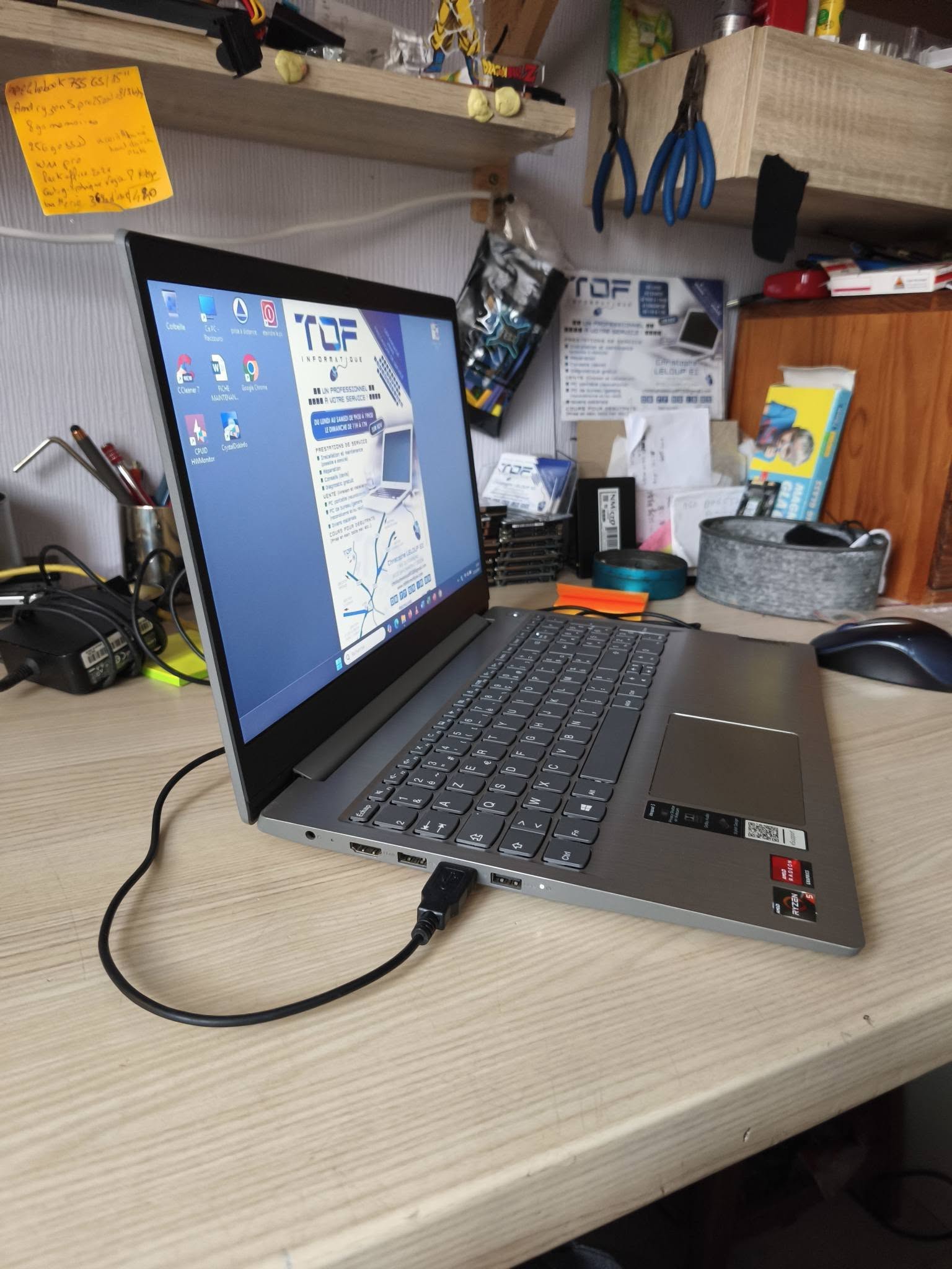 Tof Informatique Ordinateur portable Lenovo IdeaPad Ordinateur portable Lenovo IdeaPad 3 15,6 reconditionné – Ryzen 5, SSD + 1 To, Vega 8 Ordinateur portable Lenovo IdeaPad 3 15,6 reconditionné – Ryzen 5, SSD + 1 To, Vega 8 – Image 3
