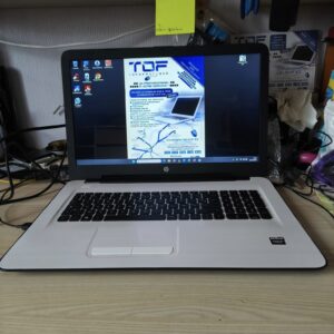 Ordinateur portable HP 17-Y032NF de 17,3 pouces reconditionné