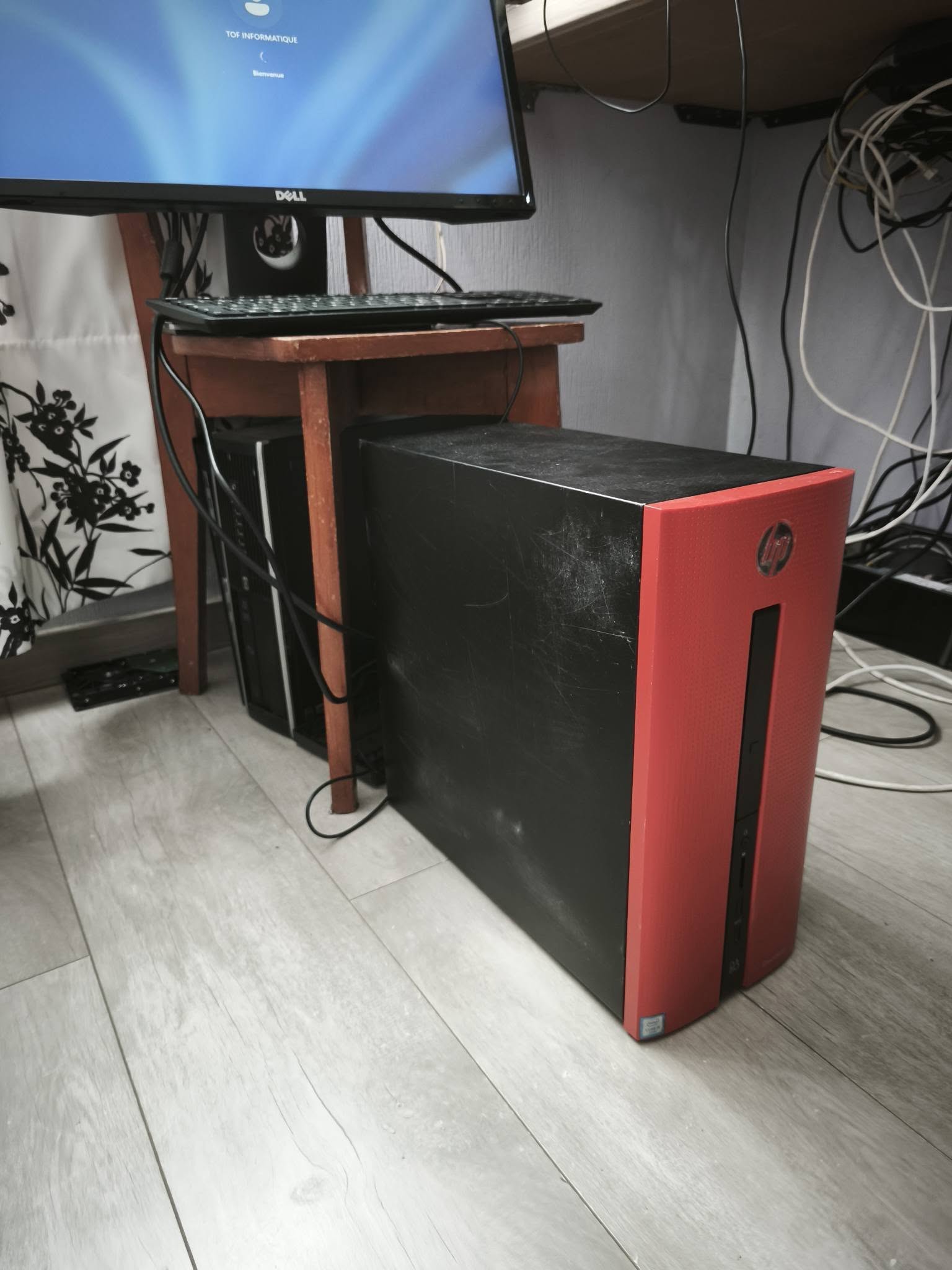 Tof Informatique Tour HP Pavilion Tour HP Pavilion bureautique/petit jeux reconditionné Tour HP Pavilion bureautique/petit jeux reconditionné – Image 4