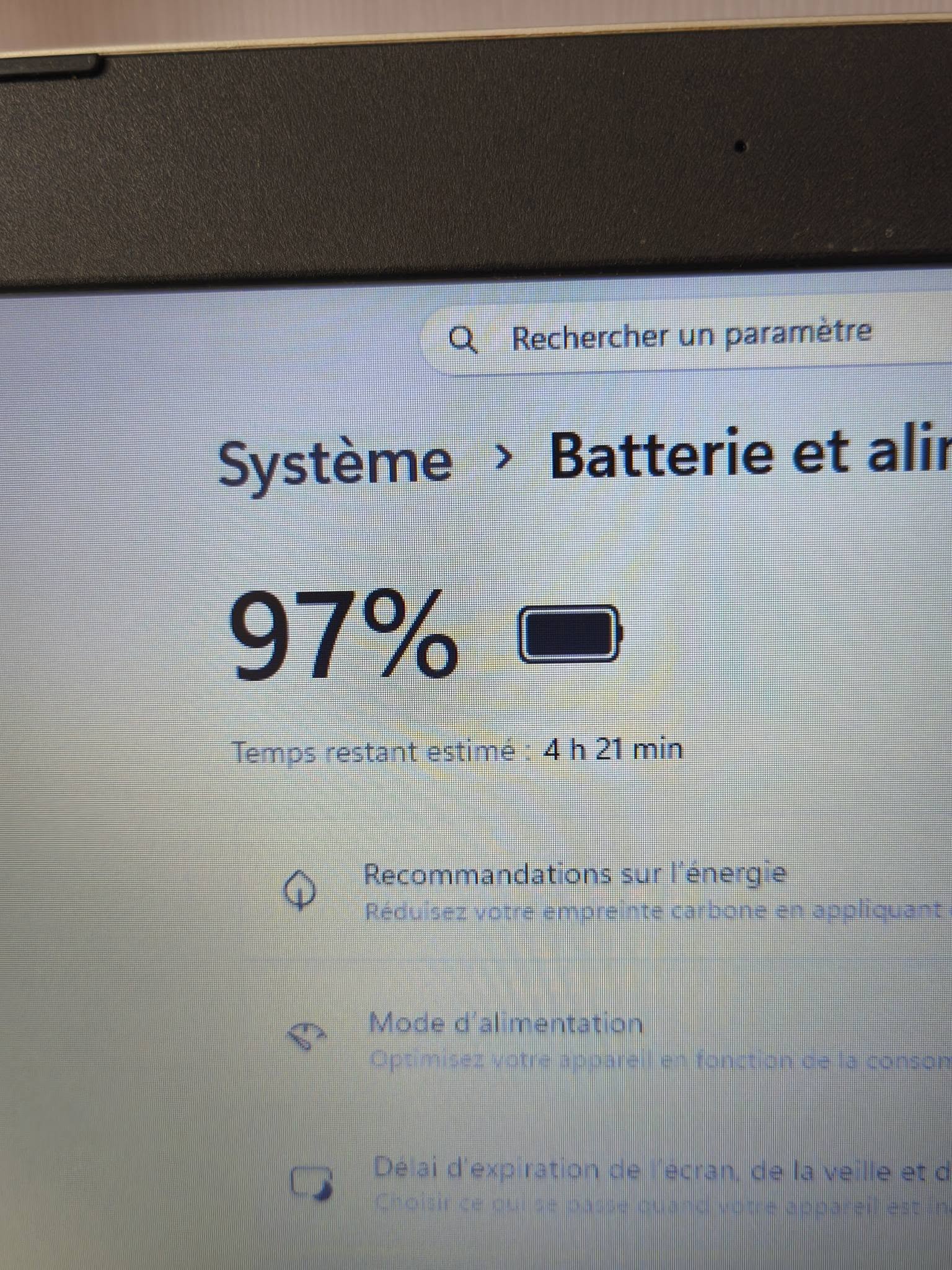 Tof Informatique Lenovo IdeaPad 330 – 17 Lenovo IdeaPad 330 – 17,3 pouces – Reconditionné Lenovo IdeaPad 330 – 17,3 pouces – Reconditionné – Image 8