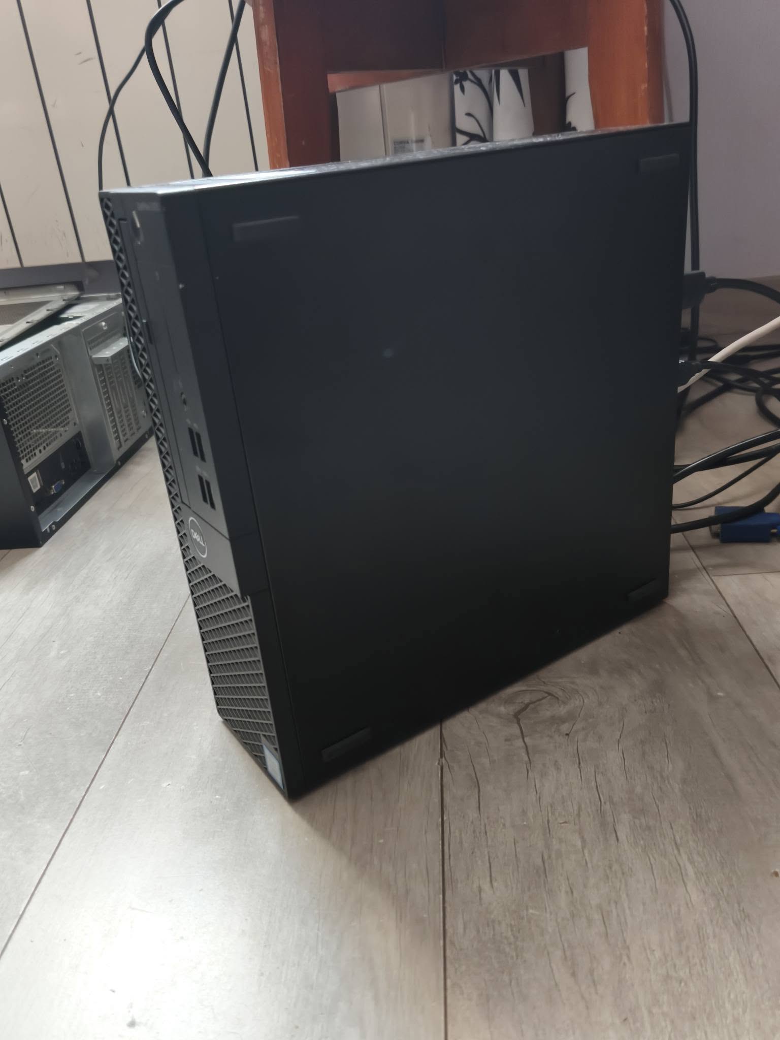 Tof Informatique Mini tour Dell OptiPlex Mini tour Dell OptiPlex 3070 reconditionnée – Intel Core i3-9100, 8 Go, SSD 512 Go – Windows 11 Pro Mini tour Dell OptiPlex 3070 reconditionnée – Intel Core i3-9100, 8 Go, SSD 512 Go – Windows 11 Pro – Image 4