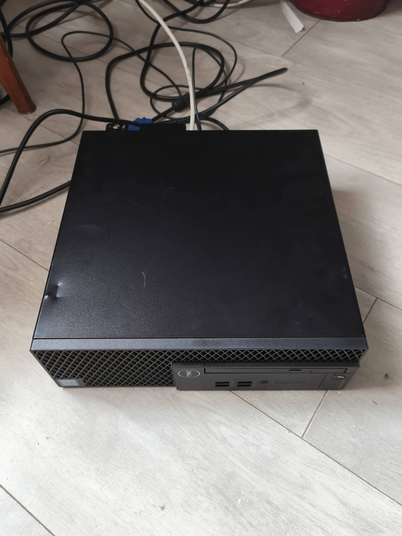 Tof Informatique Mini tour Dell OptiPlex Mini tour Dell OptiPlex 3070 reconditionnée – Intel Core i3-9100, 8 Go, SSD 512 Go – Windows 11 Pro Mini tour Dell OptiPlex 3070 reconditionnée – Intel Core i3-9100, 8 Go, SSD 512 Go – Windows 11 Pro – Image 6